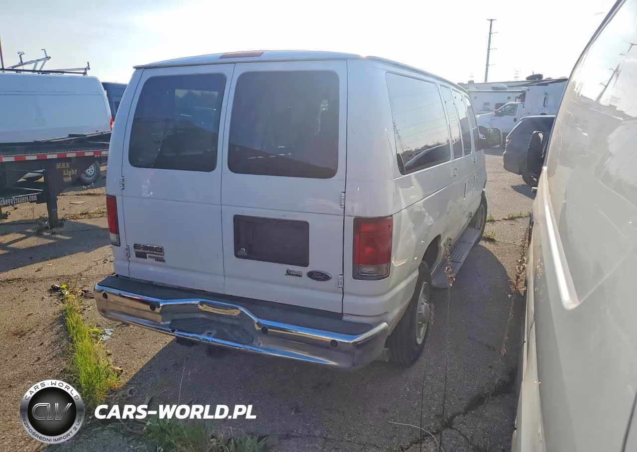 2010 Ford Econoline E350 Super Duty Wagon VIN:1FBNE3BLXADA02952 - 3