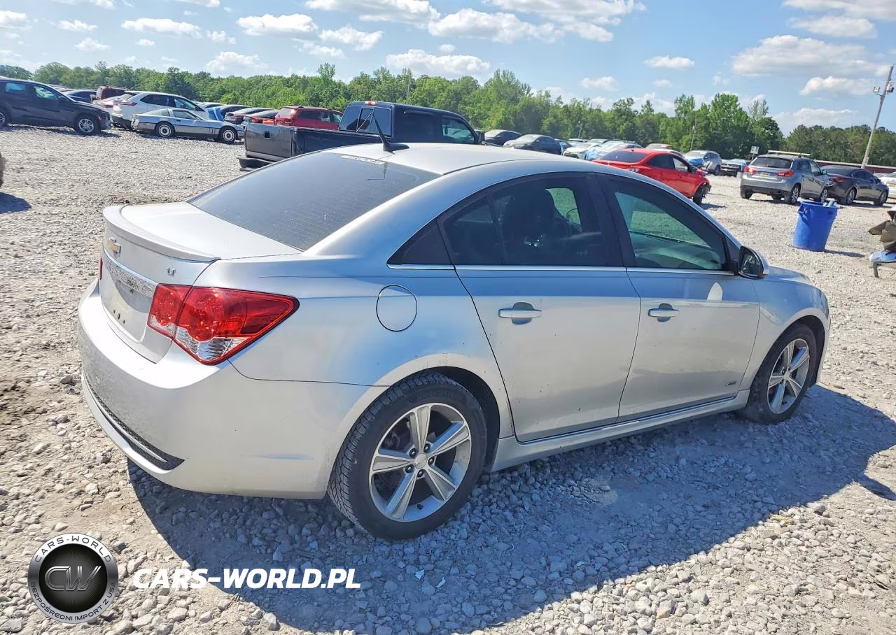 2014 Chevrolet Cruze Lt VIN:1G1PE5SB0E7388754 - 3