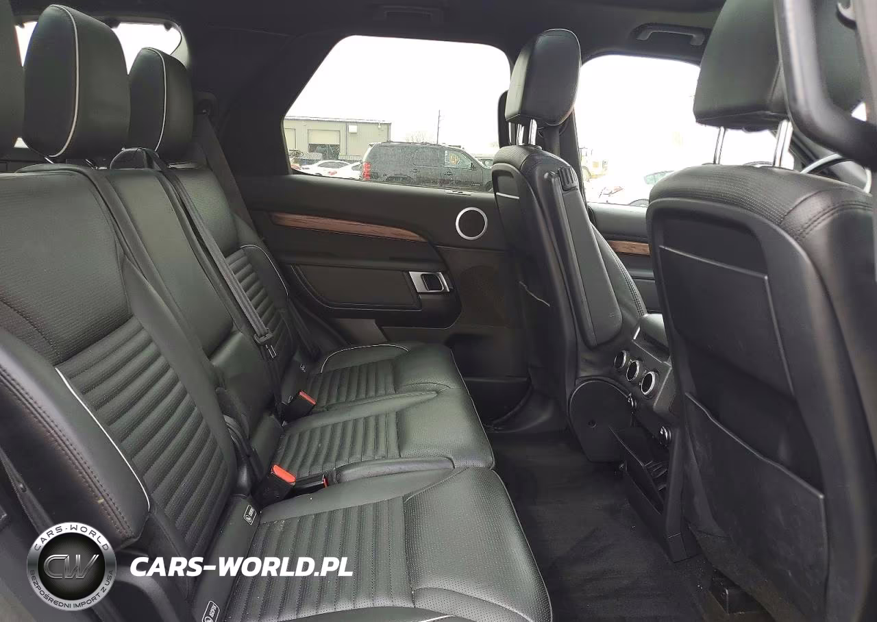 2017 Land Rover Discovery Hse VIN:SALRRBBV6HA045072 - 10