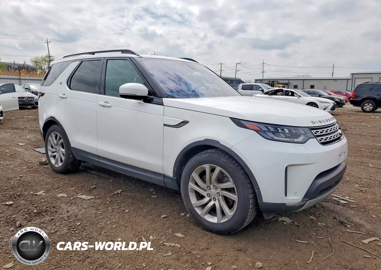 2017 Land Rover Discovery Hse VIN:SALRRBBV6HA045072 - 4