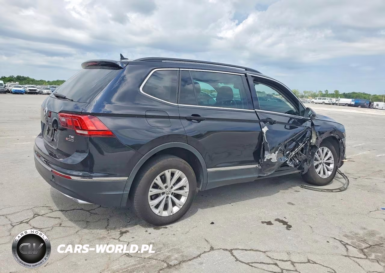 2018 Volkswagen Tiguan Se VIN:3VV2B7AX1JM155146 - 3