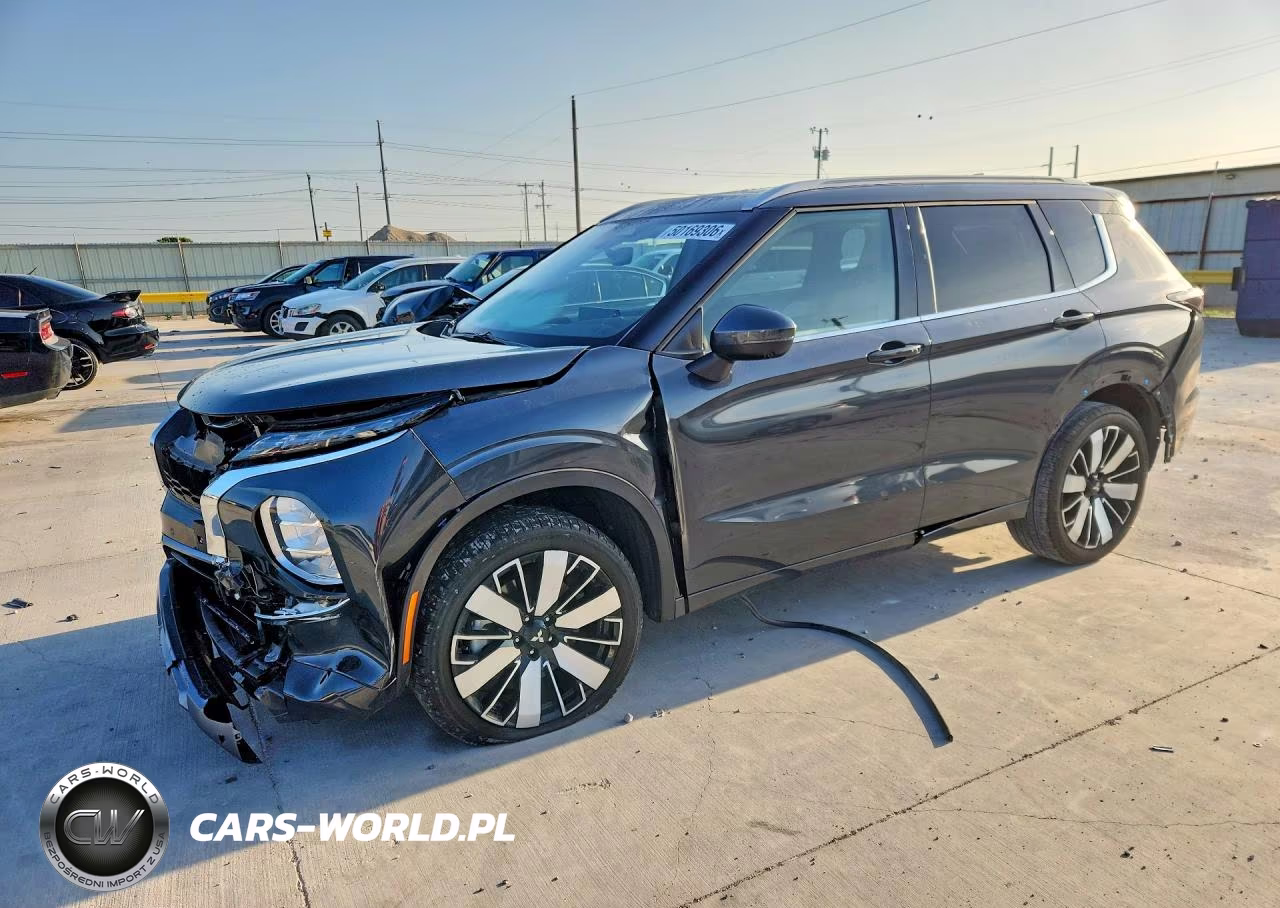 2025 Mitsubishi Outlander Sel – zdjęcie 1 z 14