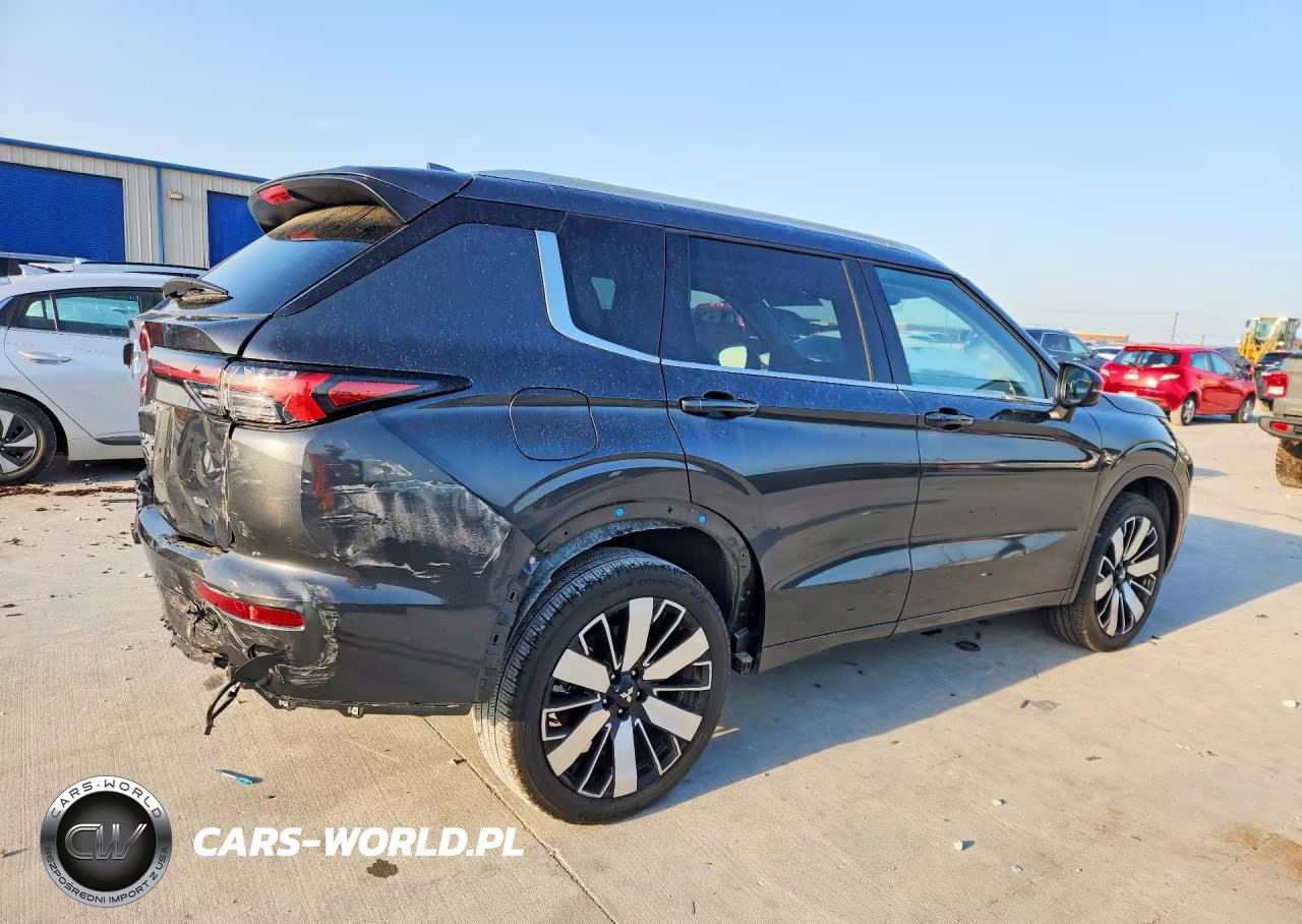 2025 Mitsubishi Outlander Sel VIN:JA4J3WA8XSZ022941 - 3
