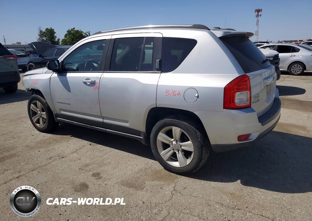 2013 Jeep Compass VIN:1C4NJDAB6DD240761 - 2