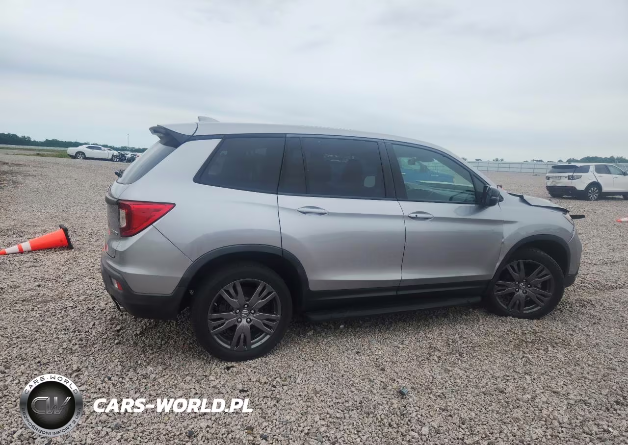 2019 Honda Passport VIN:5FNYF8H57KB019536 - 3