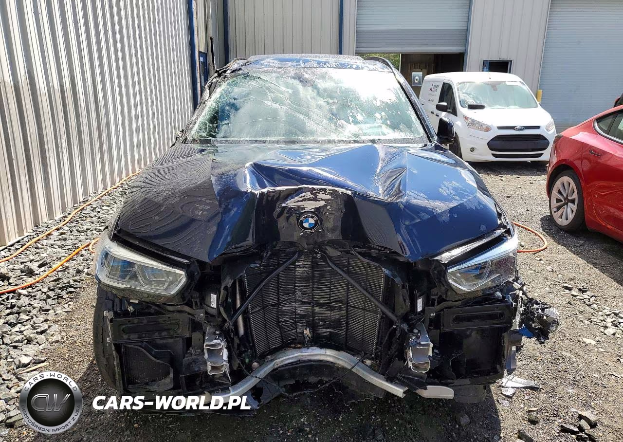 2019 BMW X5 xDrive50I VIN:5UXJU2C5XKLN65349 - 5