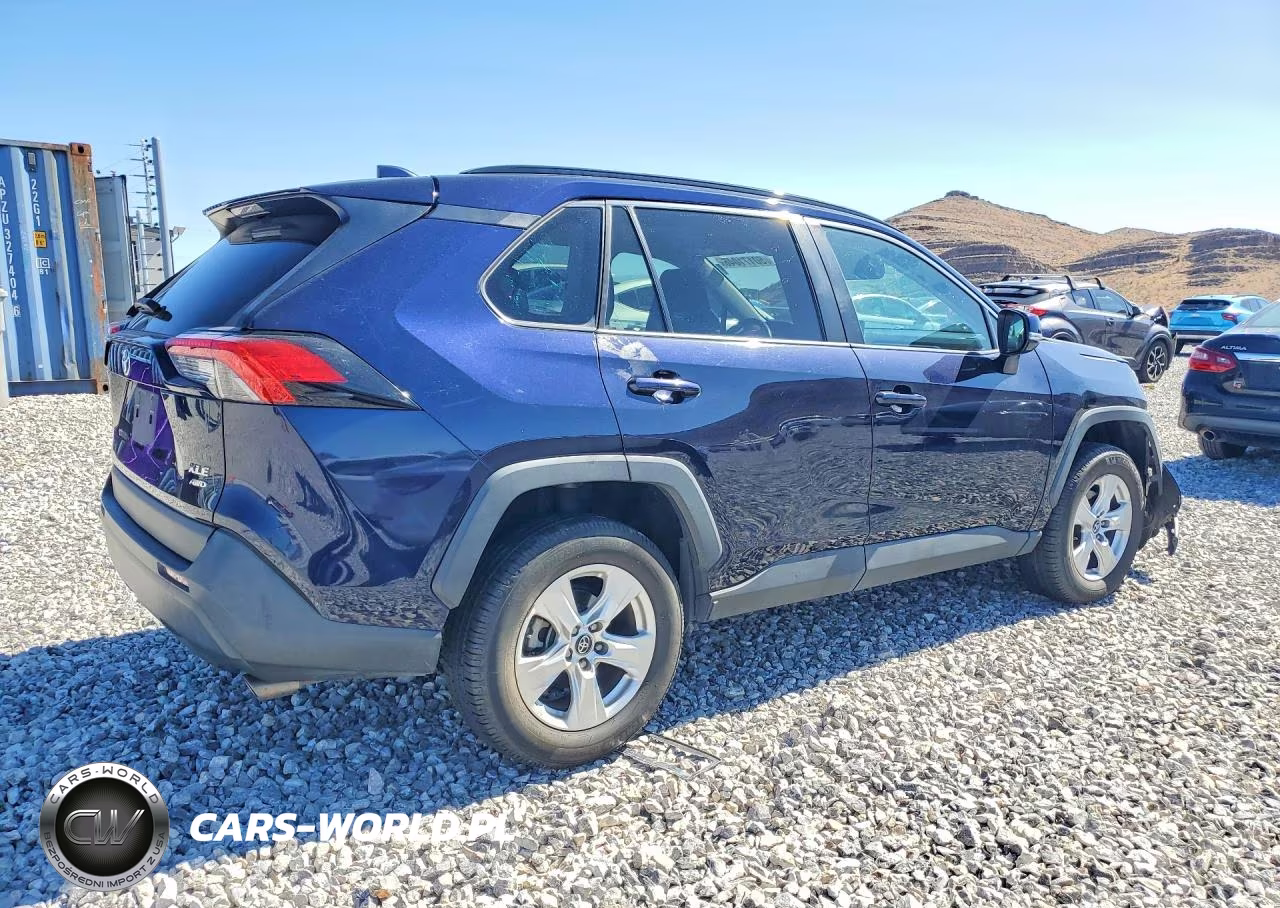 2020 Toyota Rav4 Xle VIN:2T3P1RFV6LC079470 - 3