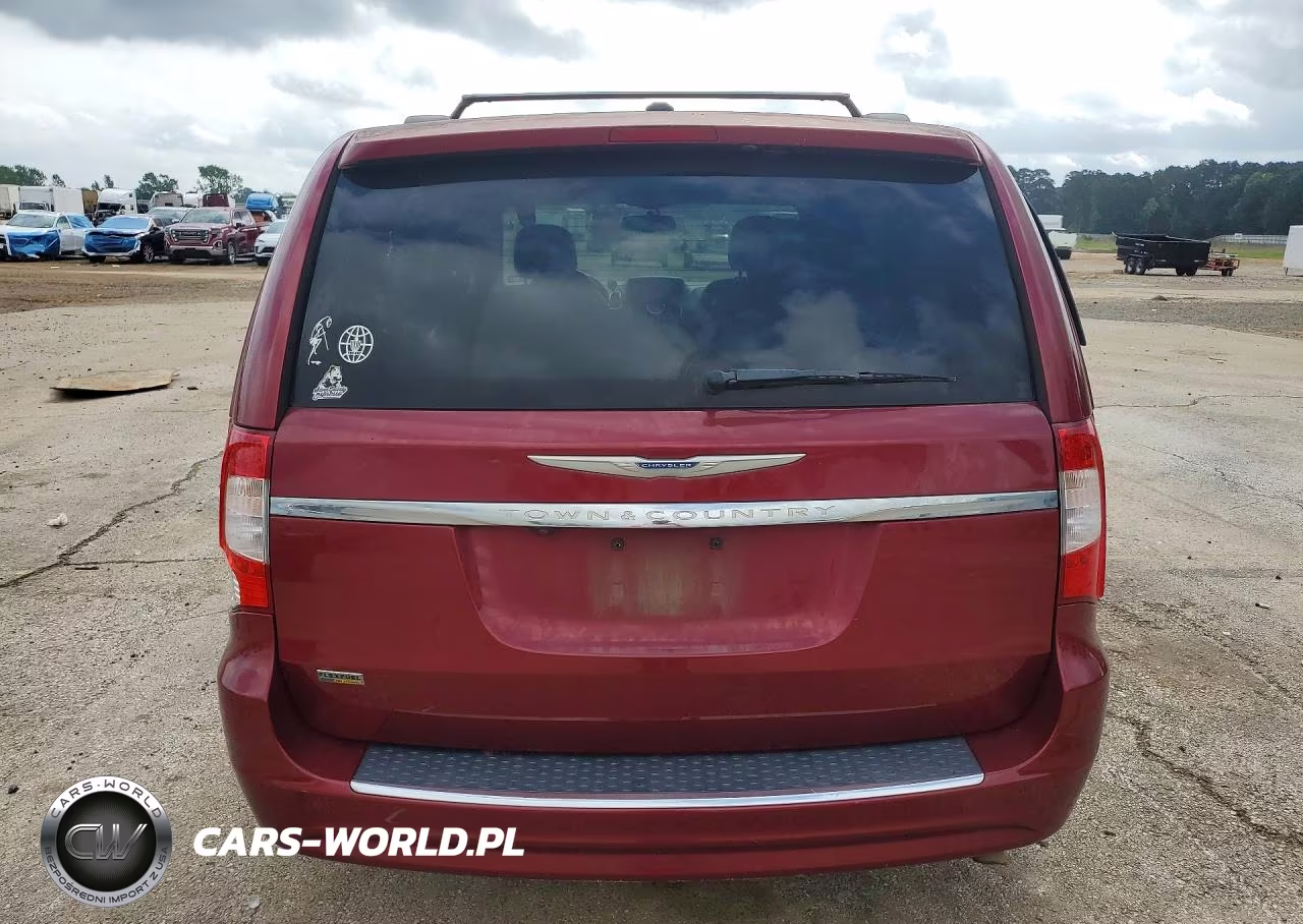 2016 Chrysler Town & Country Touring VIN:2C4RC1BG9GR287739 - 6