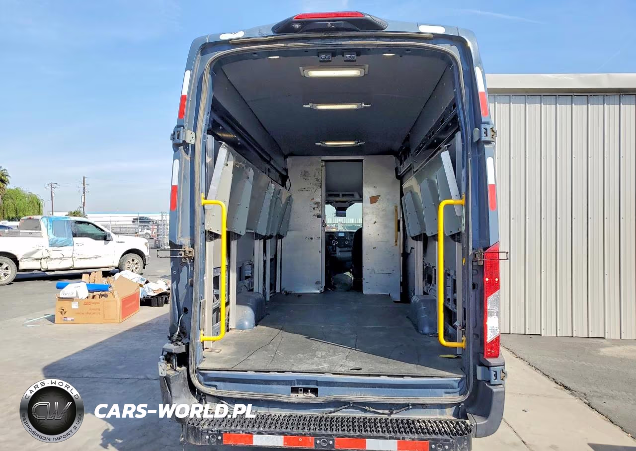 2020 Ford Transit 250 Delivery Van VIN:1FTBR3X89LKA18291 - 6
