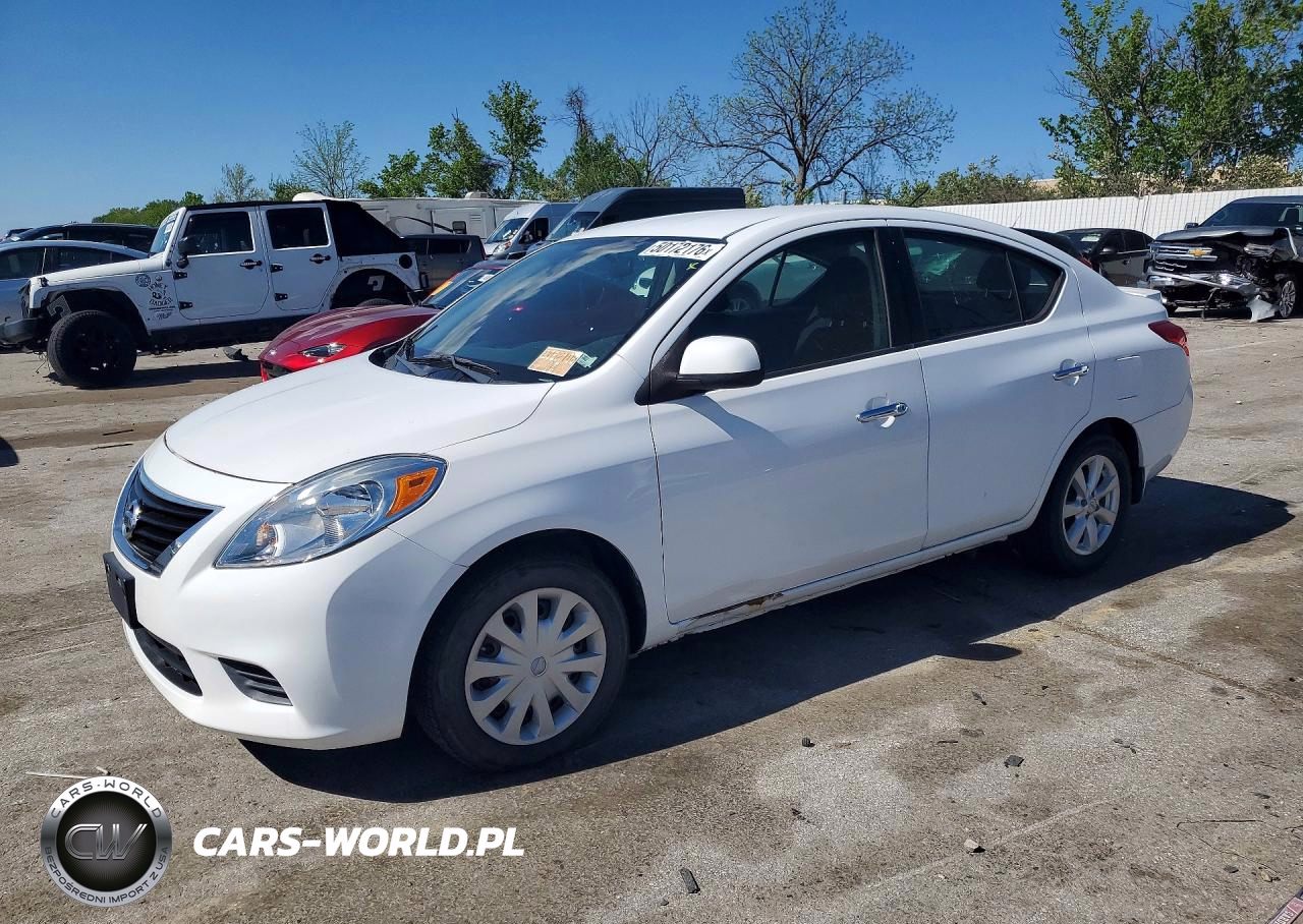 2013 Nissan Versa 1.6 S