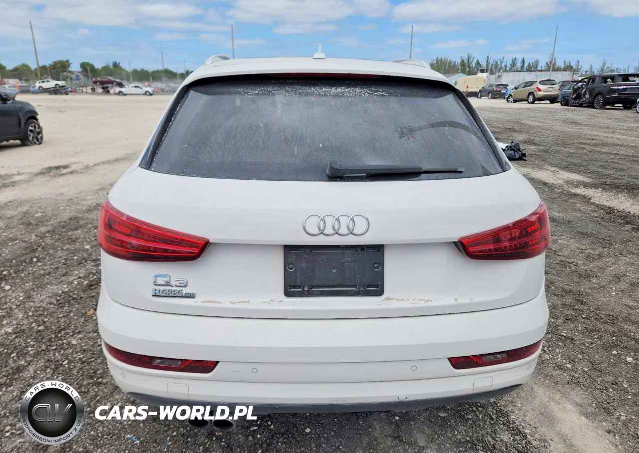 2017 Audi Q3 Premium VIN:WA1BCCFS4HR015418 - 6