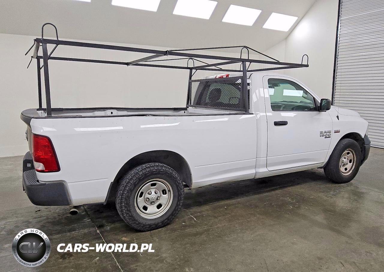 2020 Ram 1500 Classic Tradesman VIN:3C6JR6DT7LG232040 - 3