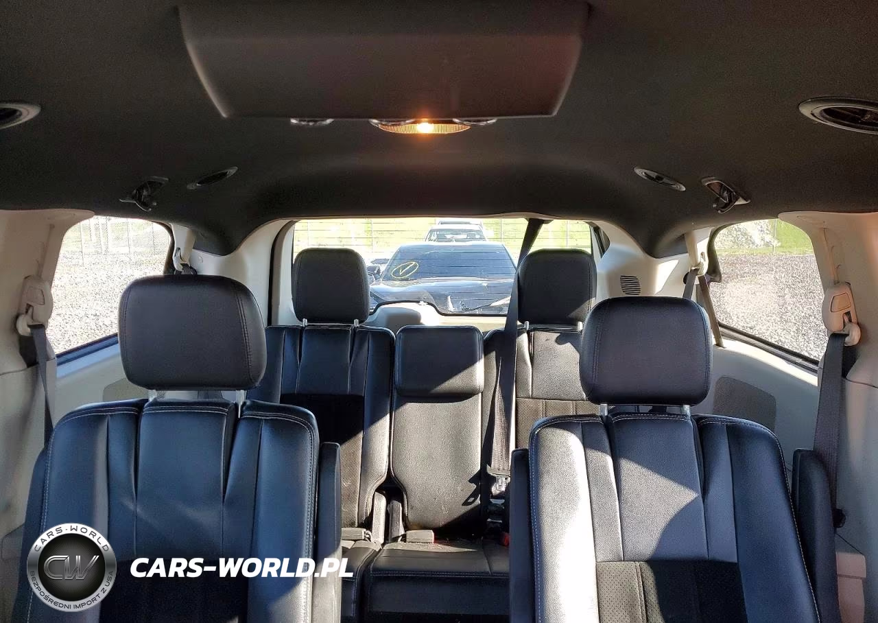 2017 Dodge Grand Caravan Sxt VIN:2C4RDGCG6HR581180 - 10