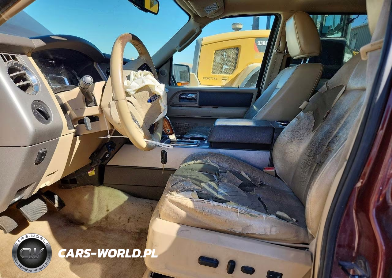 2010 Ford Expedition Eddie Bauer VIN:1FMJU1J54AEB57037 - 7