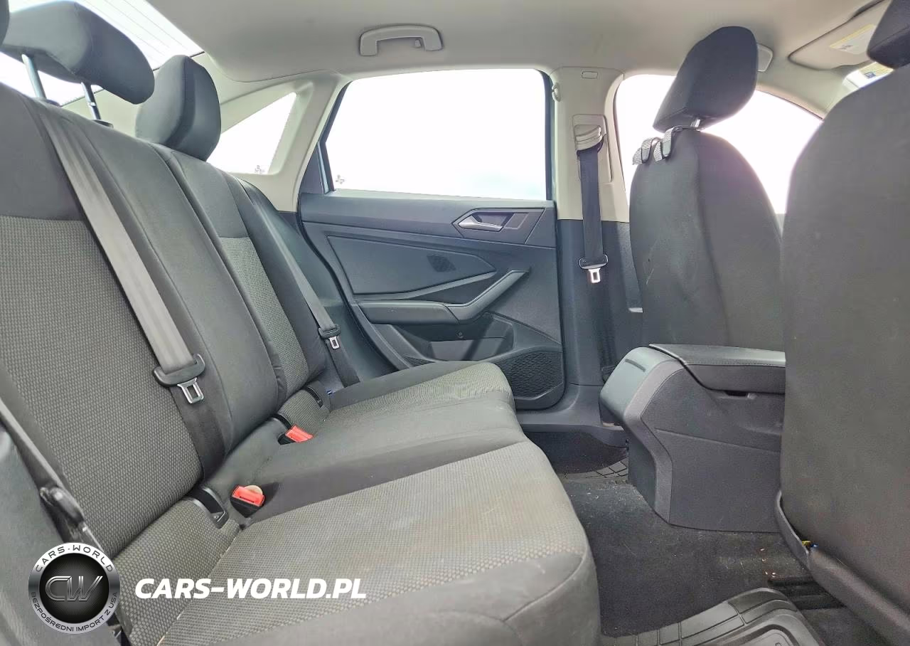 2019 Volkswagen Jetta S VIN:3VWC57BU8KM155416 - 10