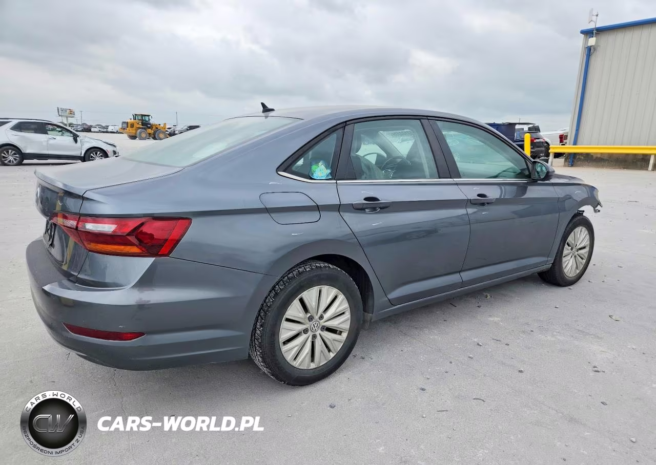2019 Volkswagen Jetta S VIN:3VWC57BU8KM155416 - 3