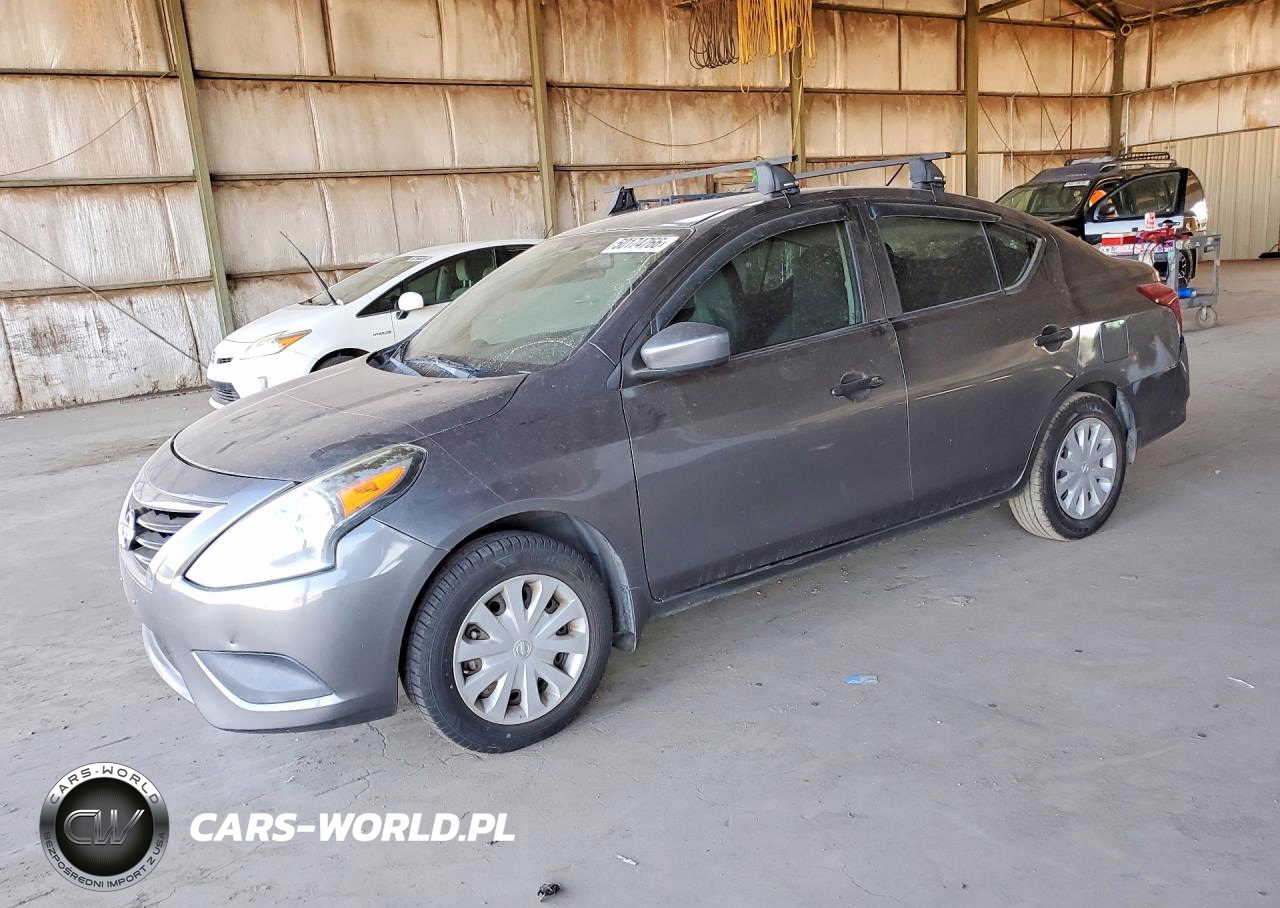 2016 Nissan Versa 1.6 S