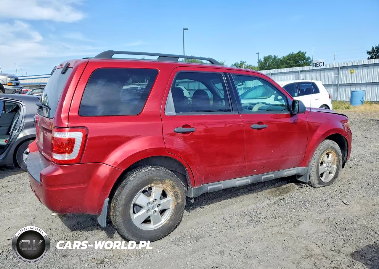 2009 Ford Escape Xlt VIN:1FMCU03G99KA26894 - 3
