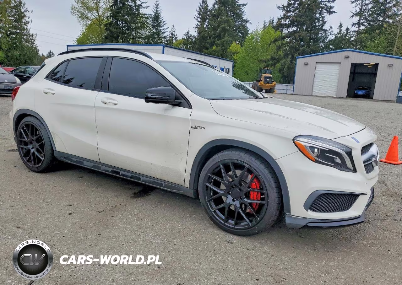 2015 Mercedes-Benz Gla 45 Amg VIN:WDDTG5CBXFJ077471 - 4