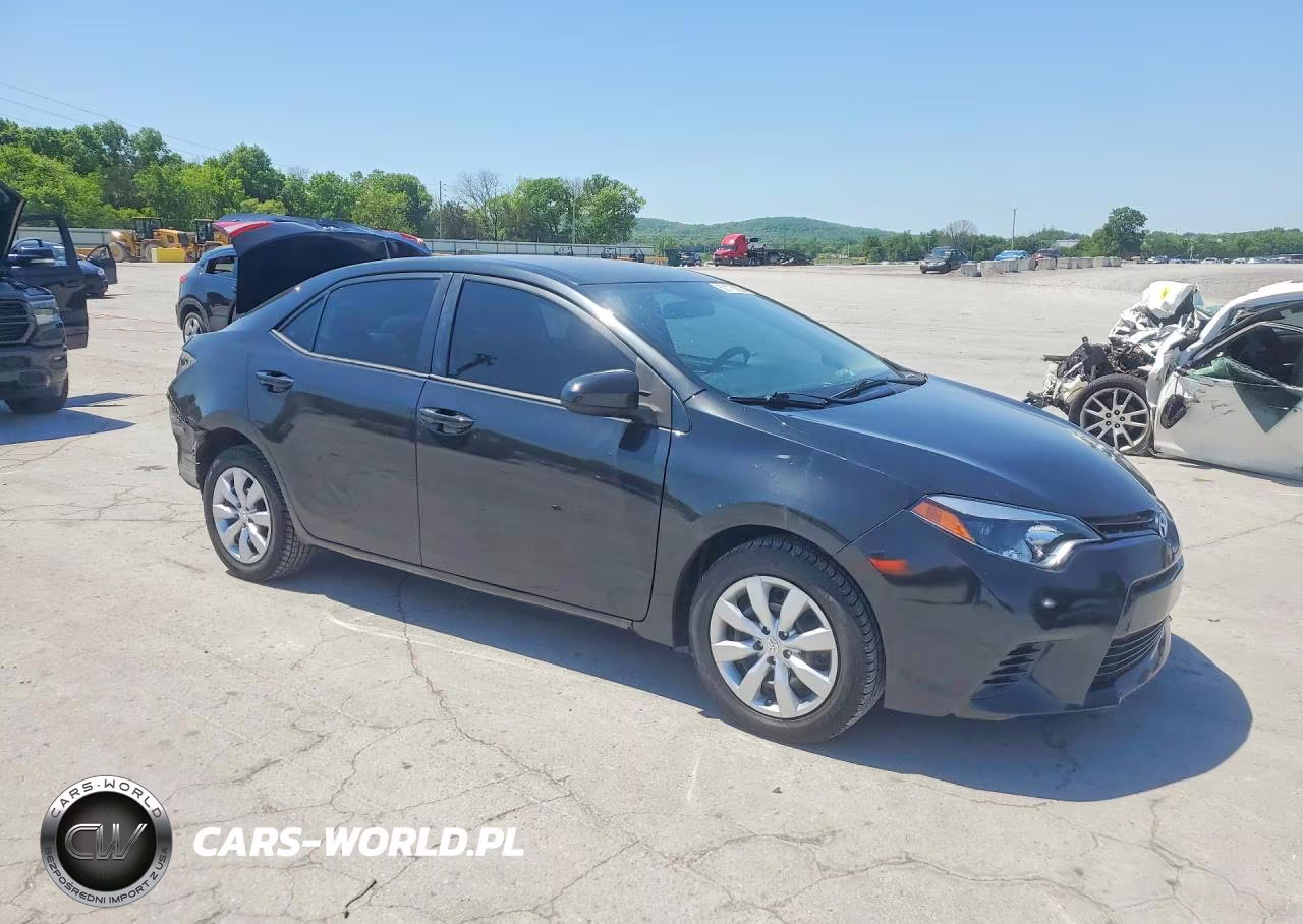 2015 Toyota Corolla Le VIN:2T1BURHE9FC459205 - 4