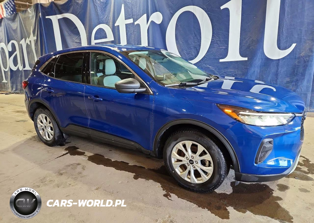 2023 Ford Escape Active VIN:1FMCU0GN0PUA18032 - 4