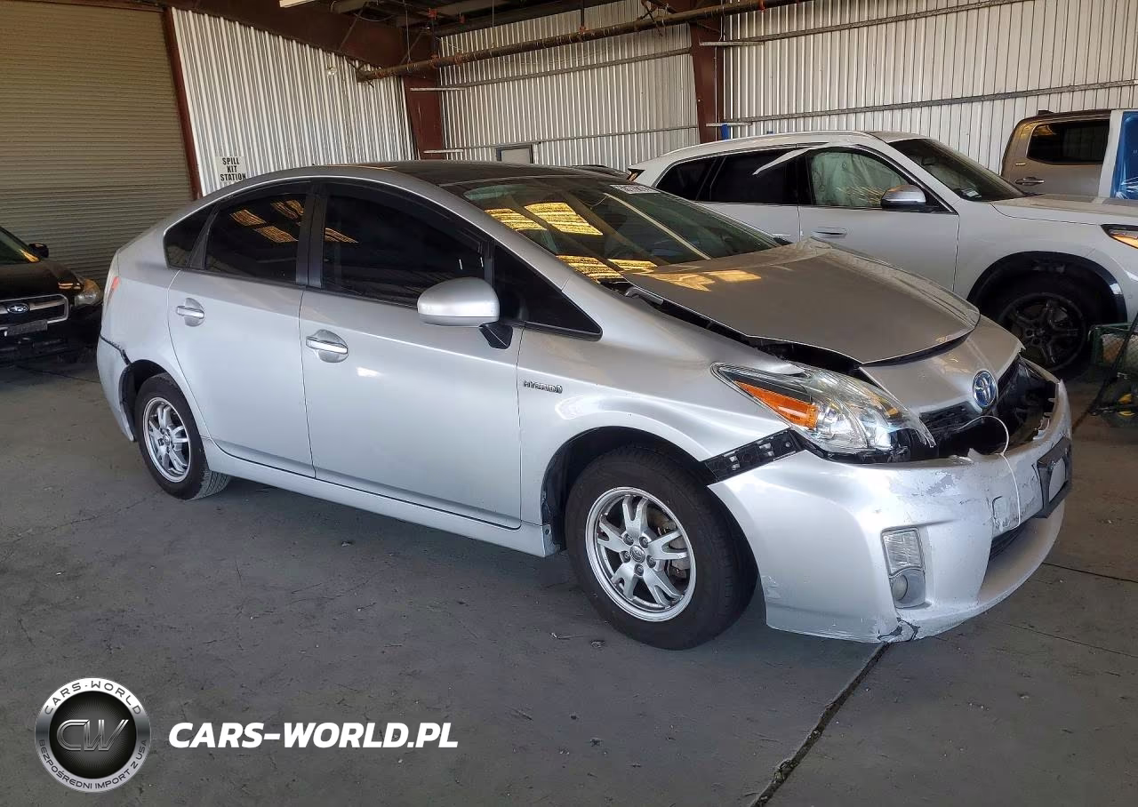 2010 Toyota Prius Iii VIN:JTDKN3DU3A0122670 - 4