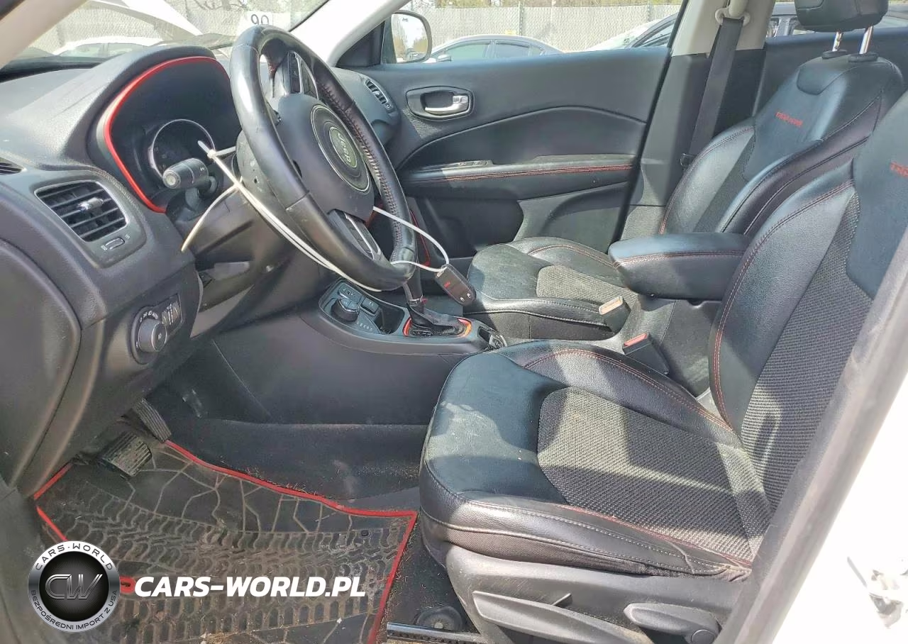 2020 Jeep Compass Trailhawk VIN:3C4NJDDB6LT214374 - 7