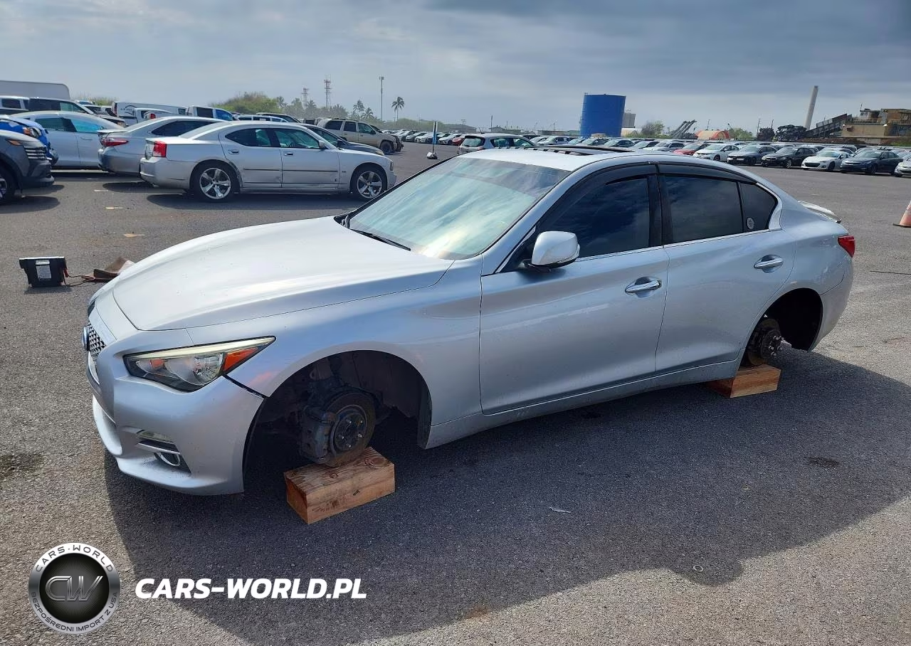 2014 Infiniti Q50 Premium