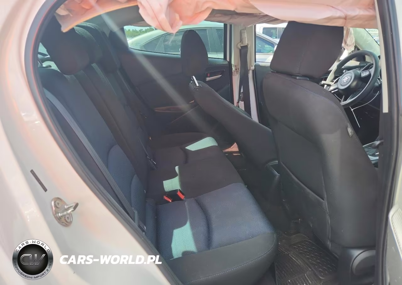2019 Toyota Yaris L VIN:3MYDLBYV3KY528419 - 10