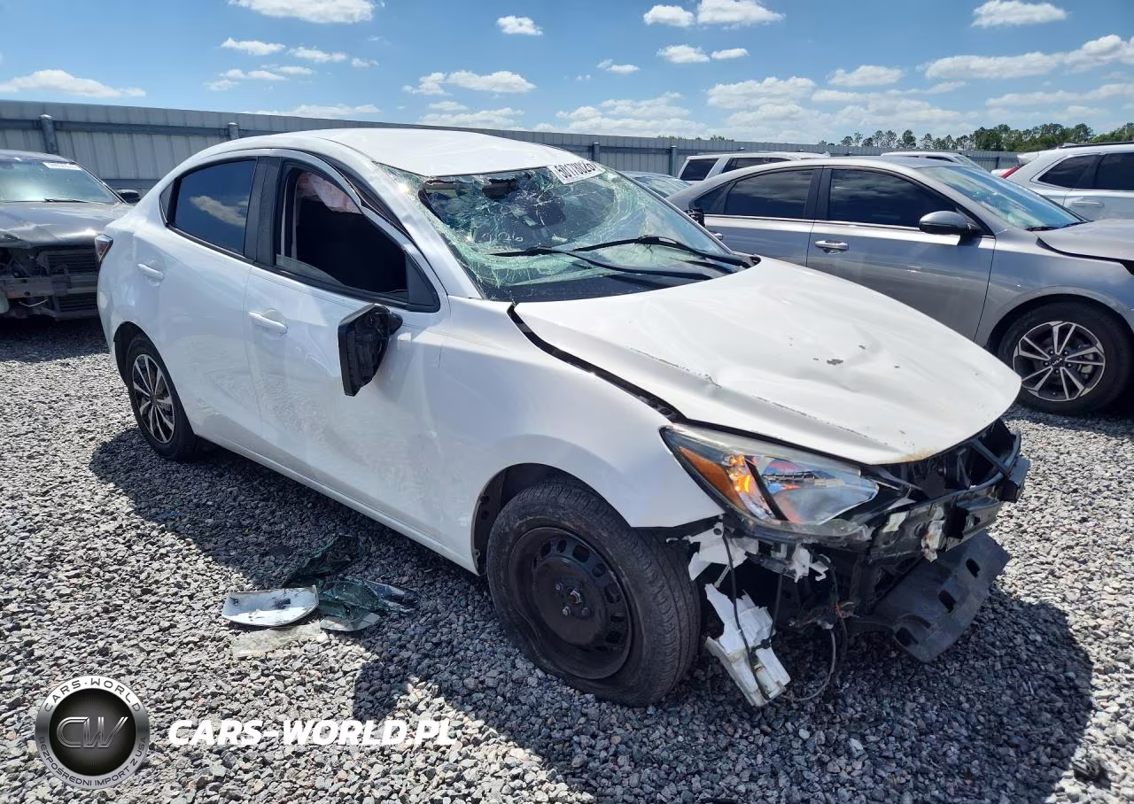 2019 Toyota Yaris L VIN:3MYDLBYV3KY528419 - 4