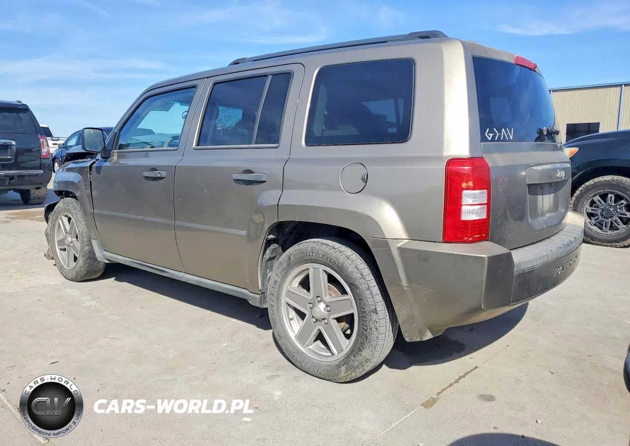 2008 Jeep Patriot Sport VIN:1J8FT28W98D711991 - 2