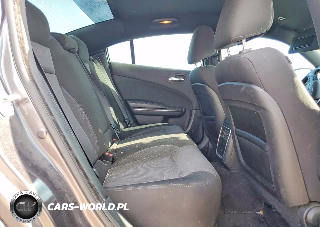 2018 Dodge Charger Sxt VIN:2C3CDXBG6JH239008 - 10