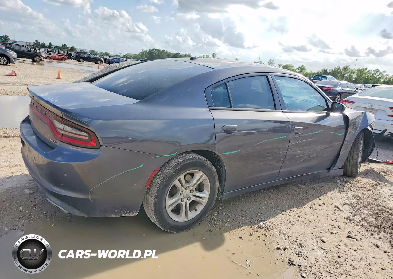 2018 Dodge Charger Sxt VIN:2C3CDXBG6JH239008 - 3