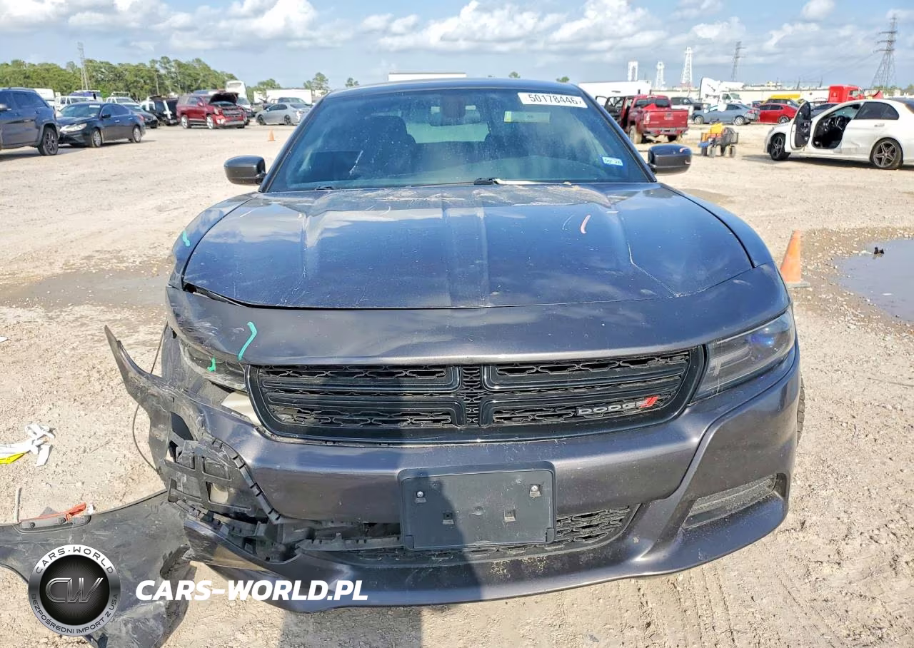 2018 Dodge Charger Sxt VIN:2C3CDXBG6JH239008 - 5
