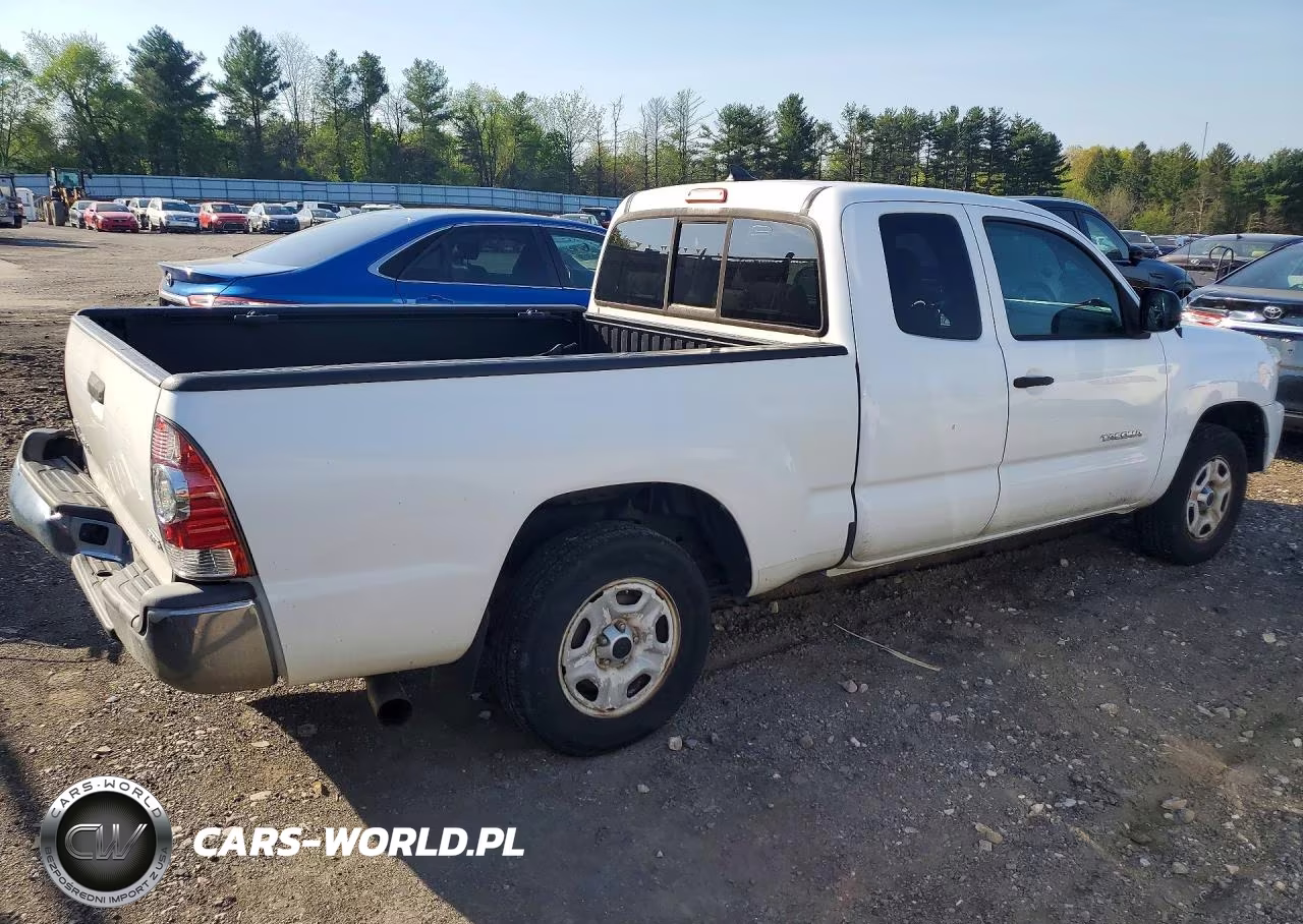 2014 Toyota Tacoma Access Cab VIN:5TFTX4CN8EX047539 - 3