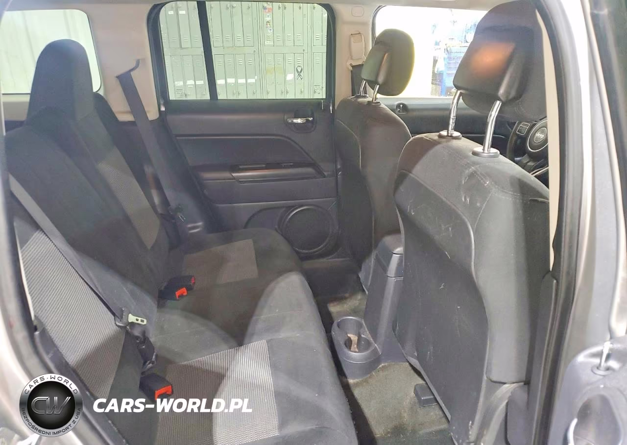 2014 Jeep Patriot Latitude VIN:1C4NJRFB9ED847017 - 11