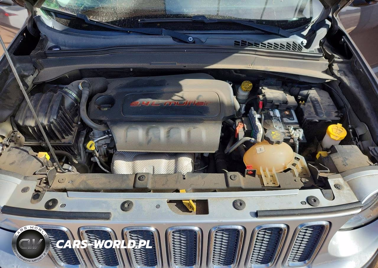 2016 Jeep Renegade Limited VIN:ZACCJBDT5GPD39416 - 12