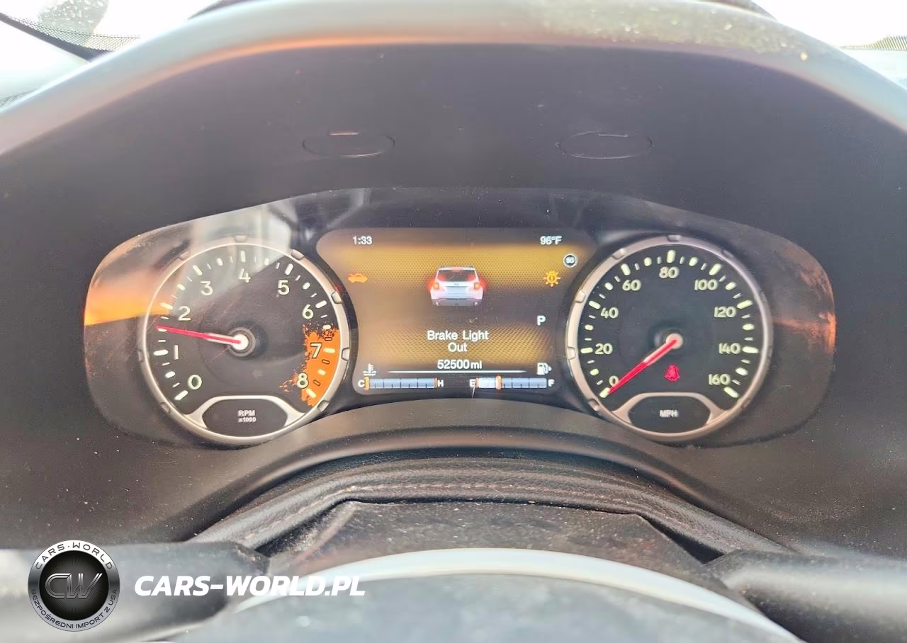 2016 Jeep Renegade Limited VIN:ZACCJBDT5GPD39416 - 9