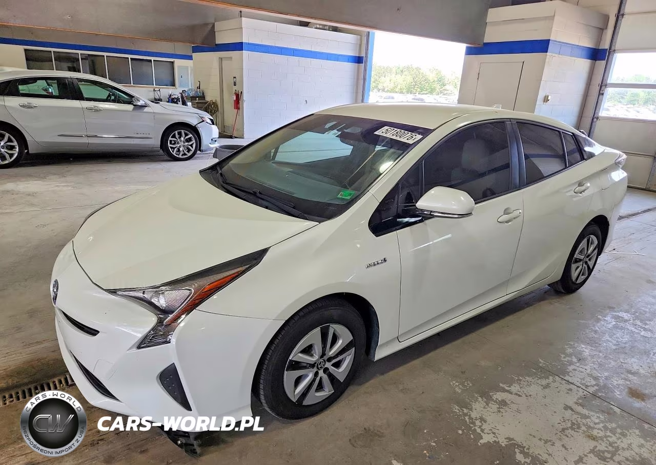 2016 Toyota Prius Four