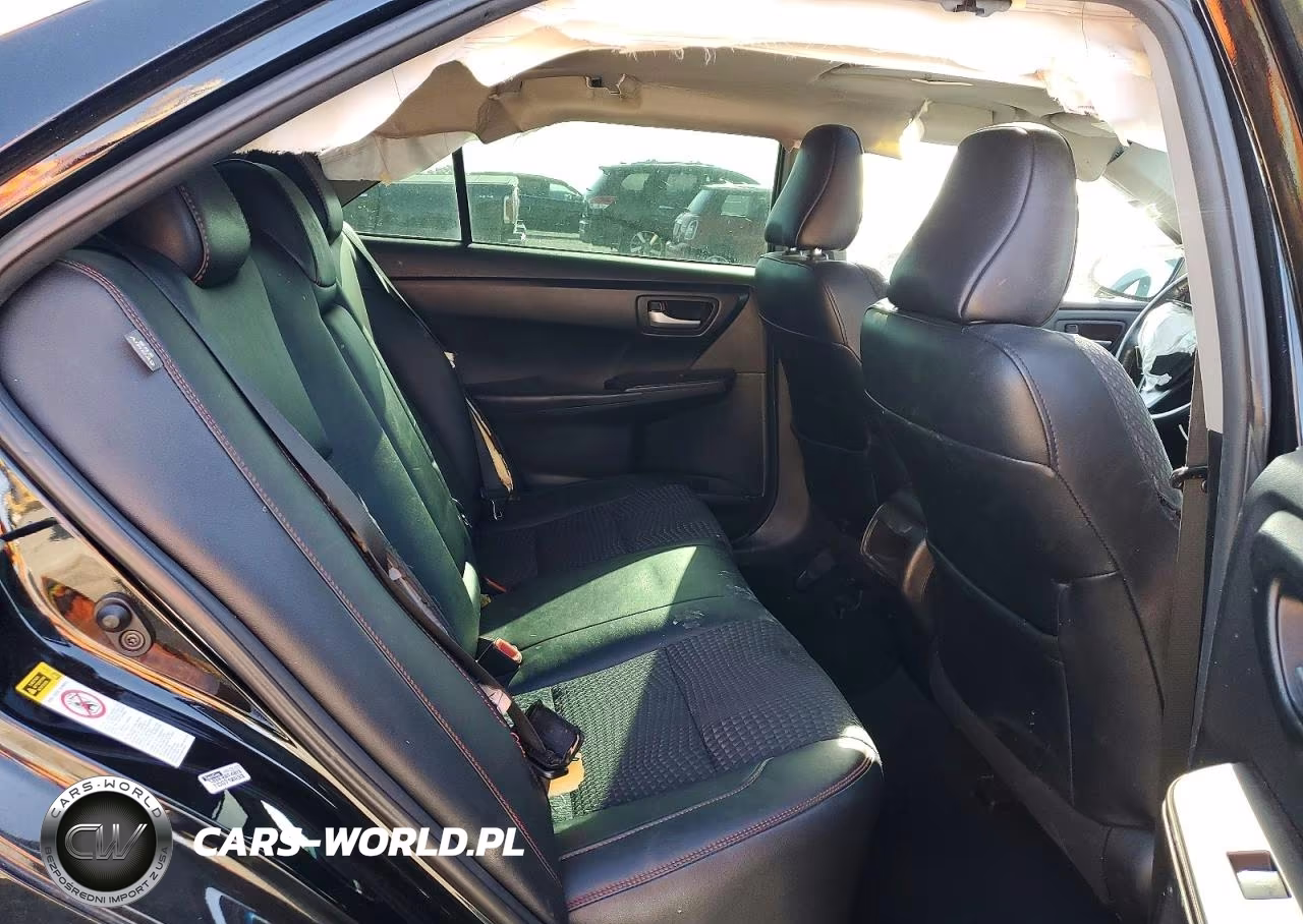 2015 Toyota Camry Se VIN:4T1BF1FK8FU103461 - 10