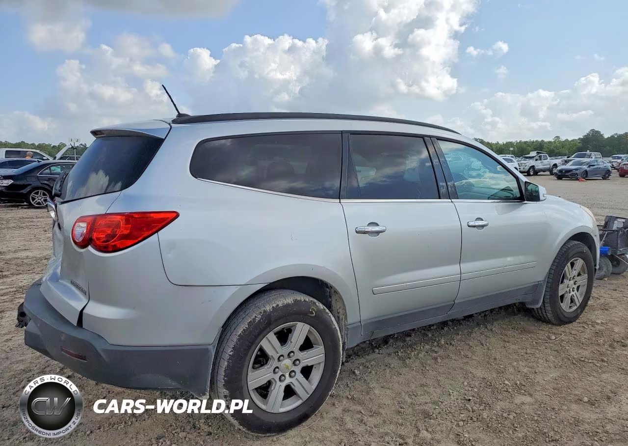 2012 Chevrolet Traverse Lt VIN:1GNKRGED5CJ126055 - 3