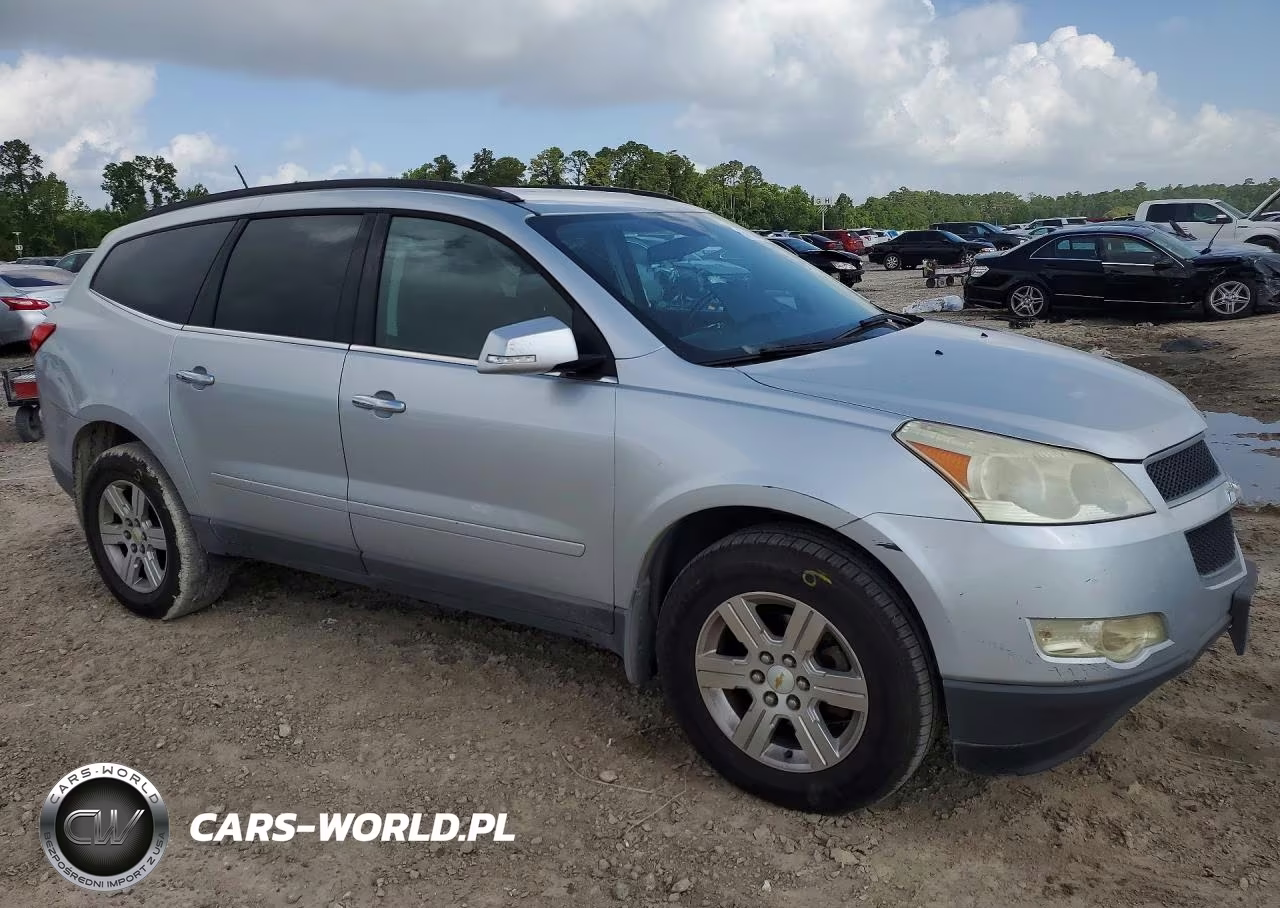 2012 Chevrolet Traverse Lt VIN:1GNKRGED5CJ126055 - 4