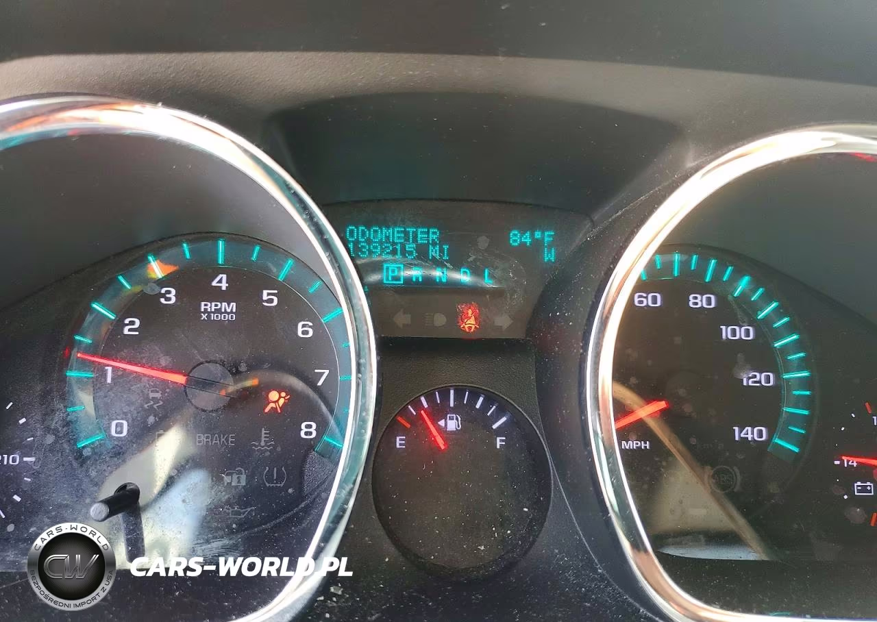 2012 Chevrolet Traverse Lt VIN:1GNKRGED5CJ126055 - 9