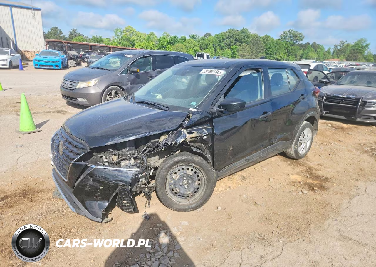 2021 Nissan Kicks S