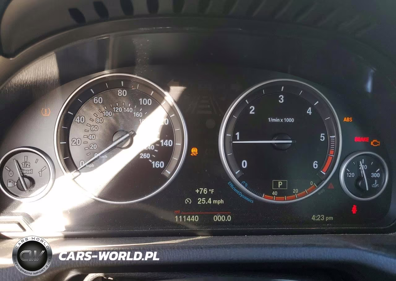 2015 BMW X3 xDrive28D VIN:5UXWY3C56F0E97917 - 9