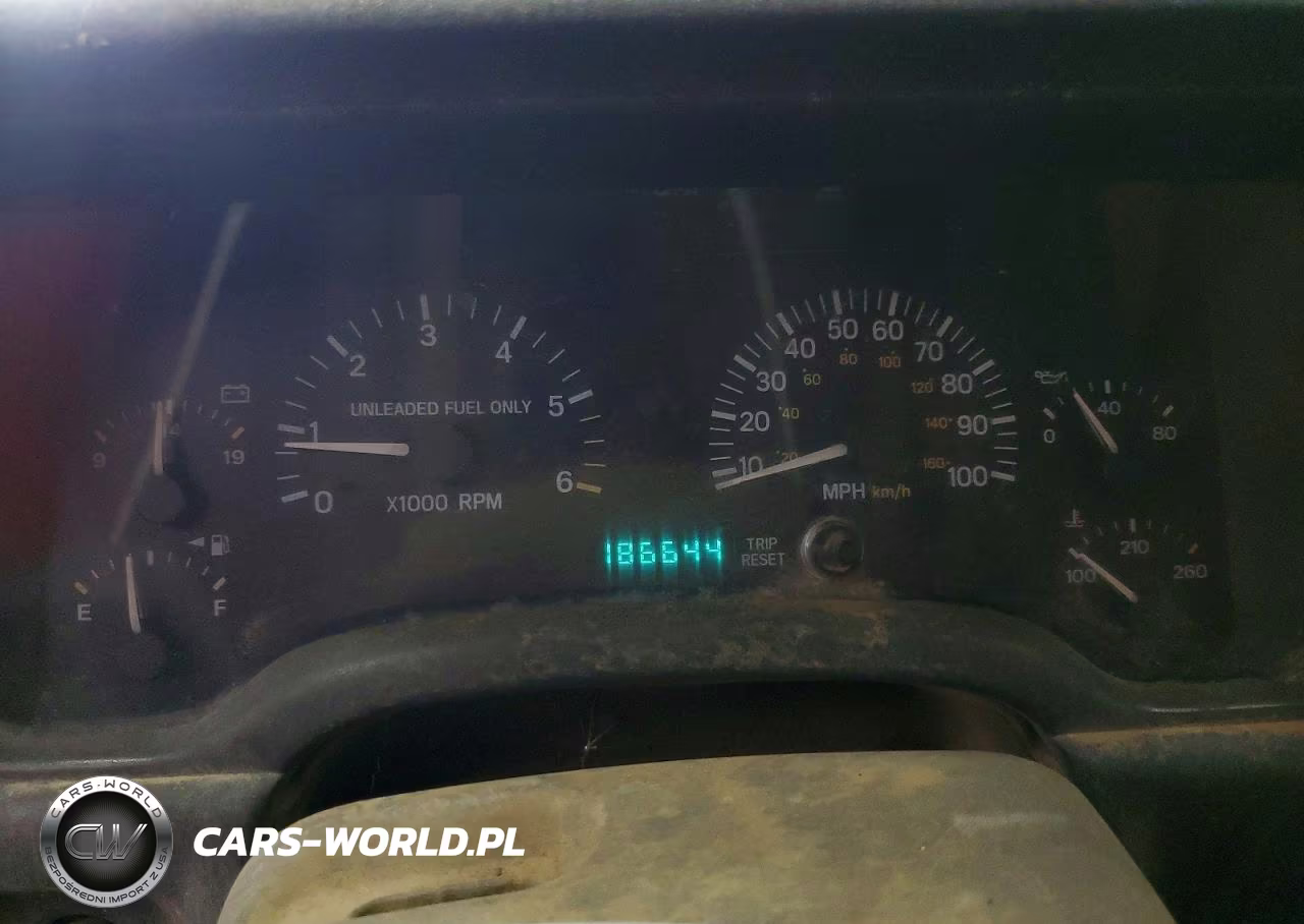 1997 Jeep Cherokee Sport VIN:1J4FJ67S5VL564096 - 9