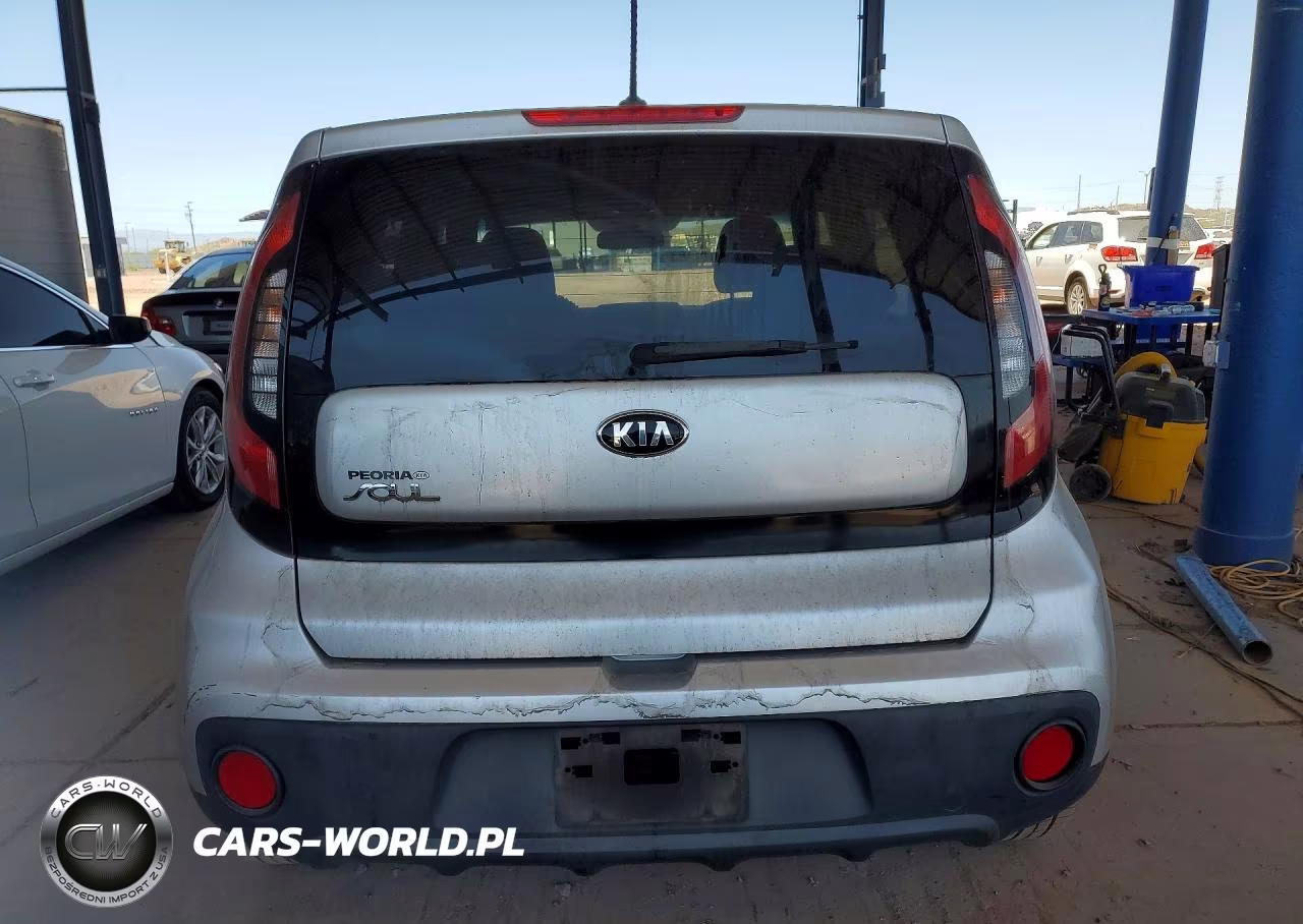 2018 Kia Soul Base VIN:KNDJN2A28J7607323 - 6