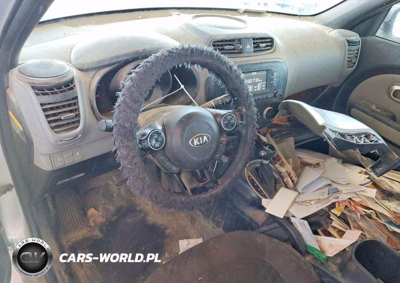 2018 Kia Soul Base VIN:KNDJN2A28J7607323 - 8