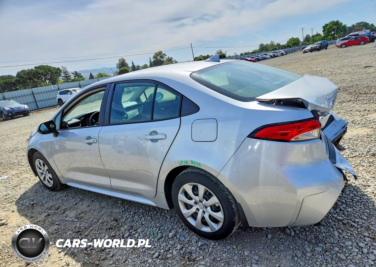 2020 Toyota Corolla Le VIN:5YFEPRAE3LP028711 - 2