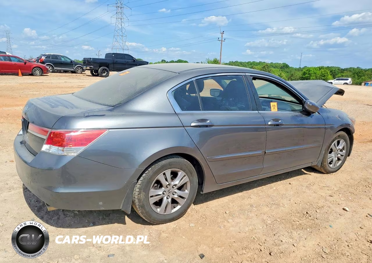2011 Honda Accord Lxp VIN:1HGCP2F47BA106037 - 3